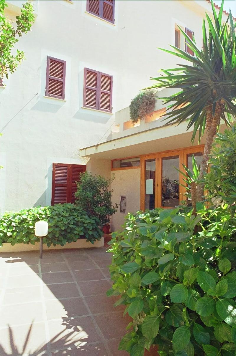 Hotel Garibaldi La Maddalena  Exterior photo